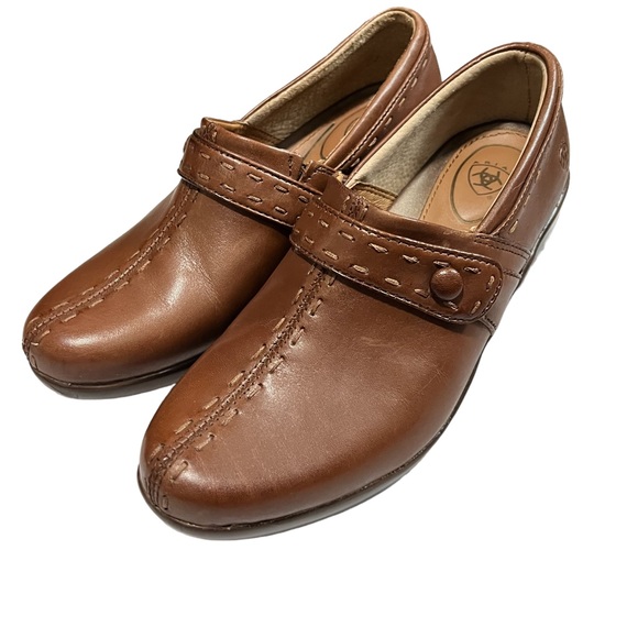 Ariat Women’s Chestnut Brown Leather slip on clog shoe in size 7.5 B - Picture 1 of 12